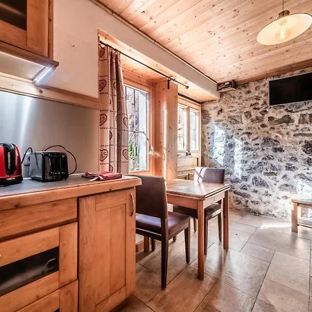 110 M2 Renoves Dans Ancienne Ferme *