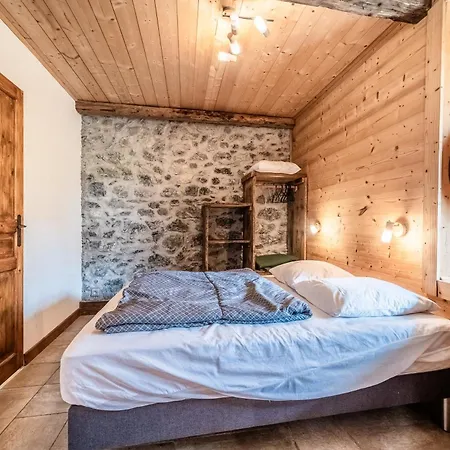 110 M2 Renoves Dans Ancienne Ferme Sixt